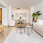 Charming With Spacious Terrace, Pool And Nearby * Εστεπόνα